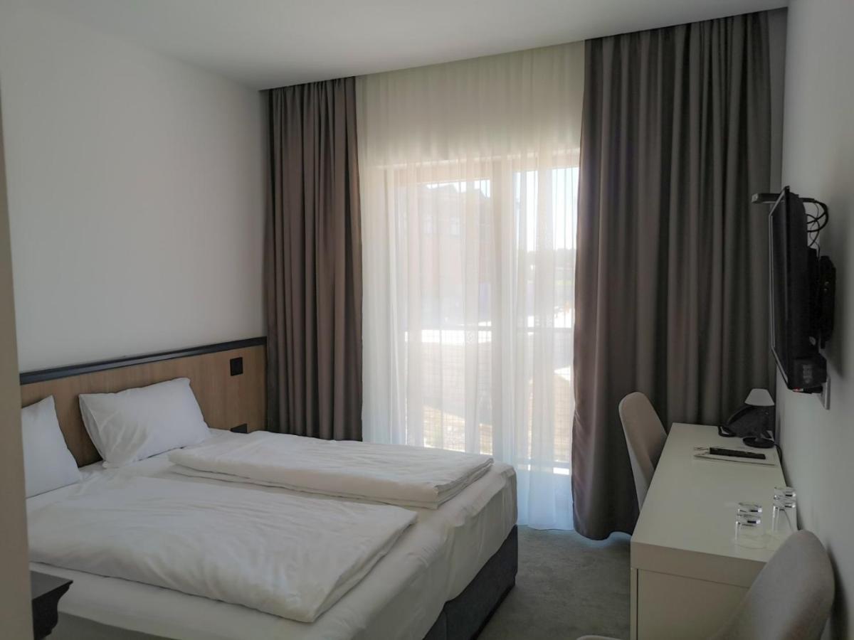 Hotel Crni Vrh Divčibare Zewnętrze zdjęcie